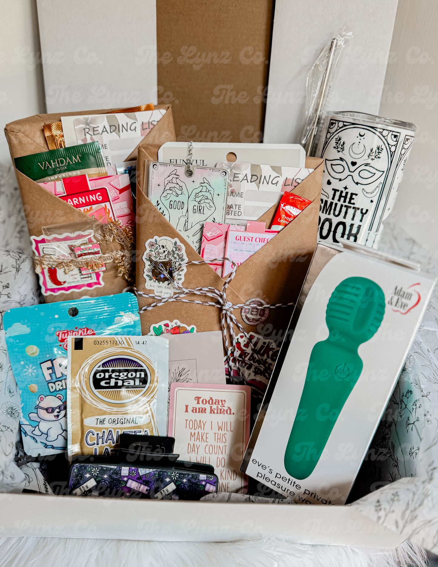 MTO The Bookish Babe Box: Adults 🌶️