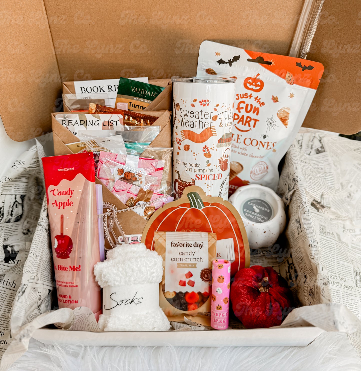 MTO The Bookish Babe Box: Adults 🌶️