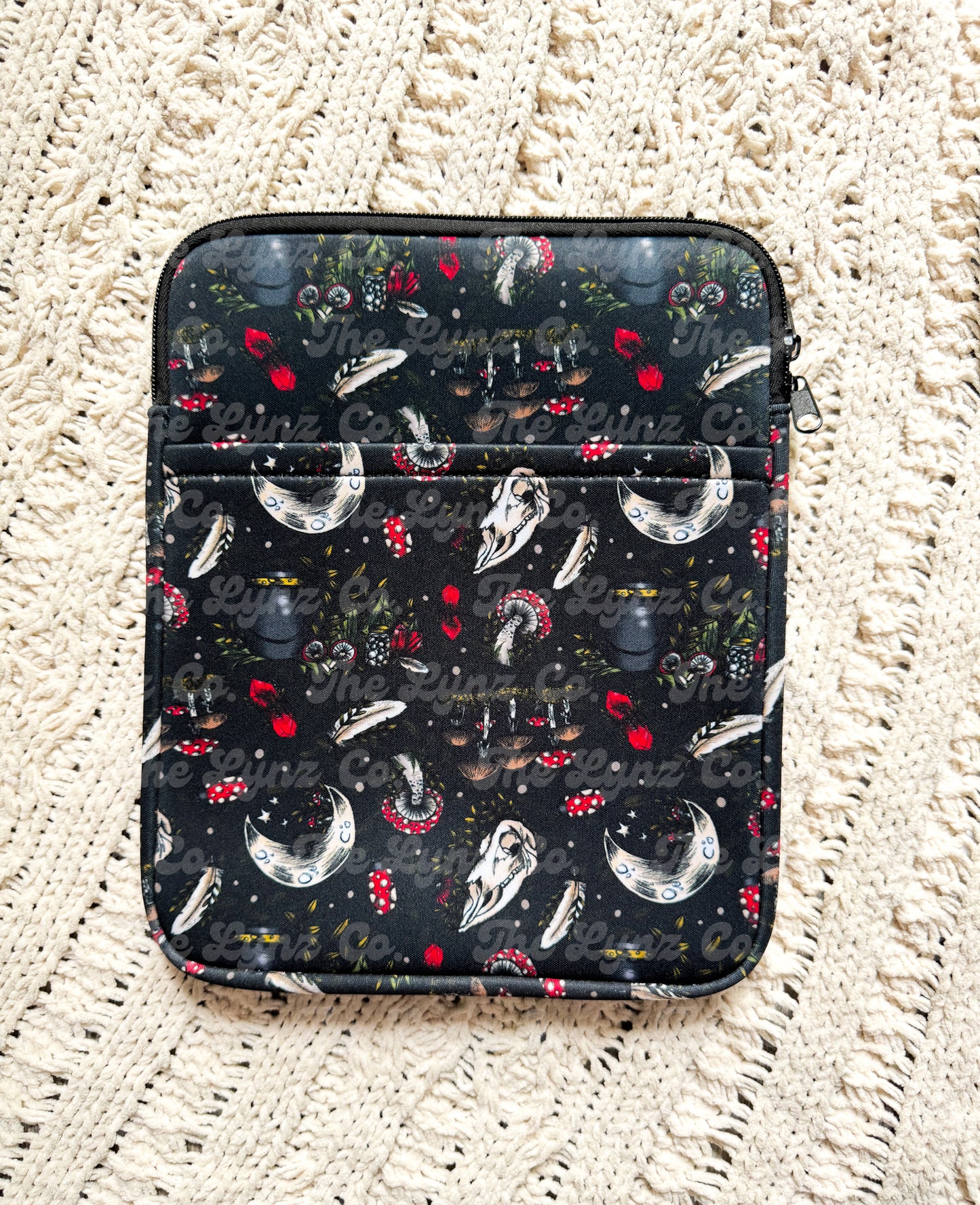 RTS 8x10 Skull Mystic Book Sleeve | Book Sleeve | Kindle Storage